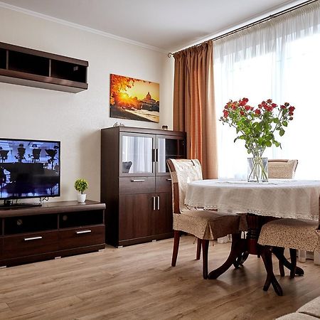 City Center Lux Family Apartment Winnyzja Exterior foto
