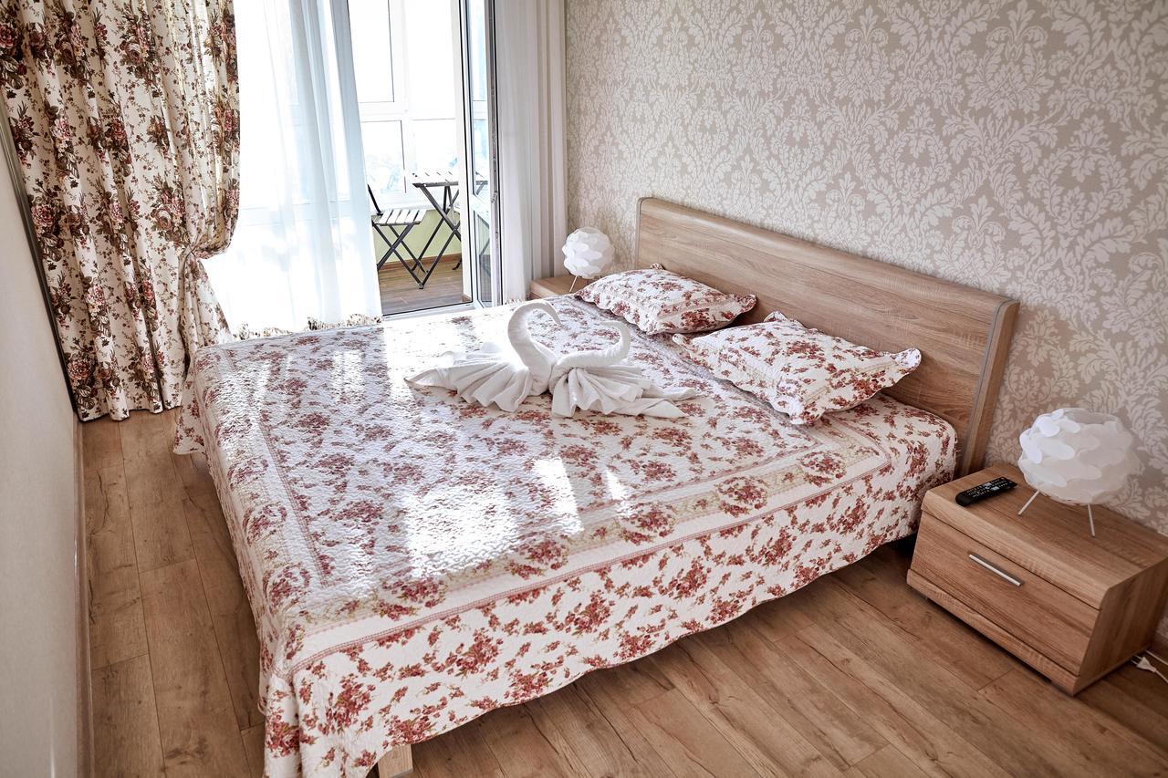 City Center Lux Family Apartment Winnyzja Exterior foto