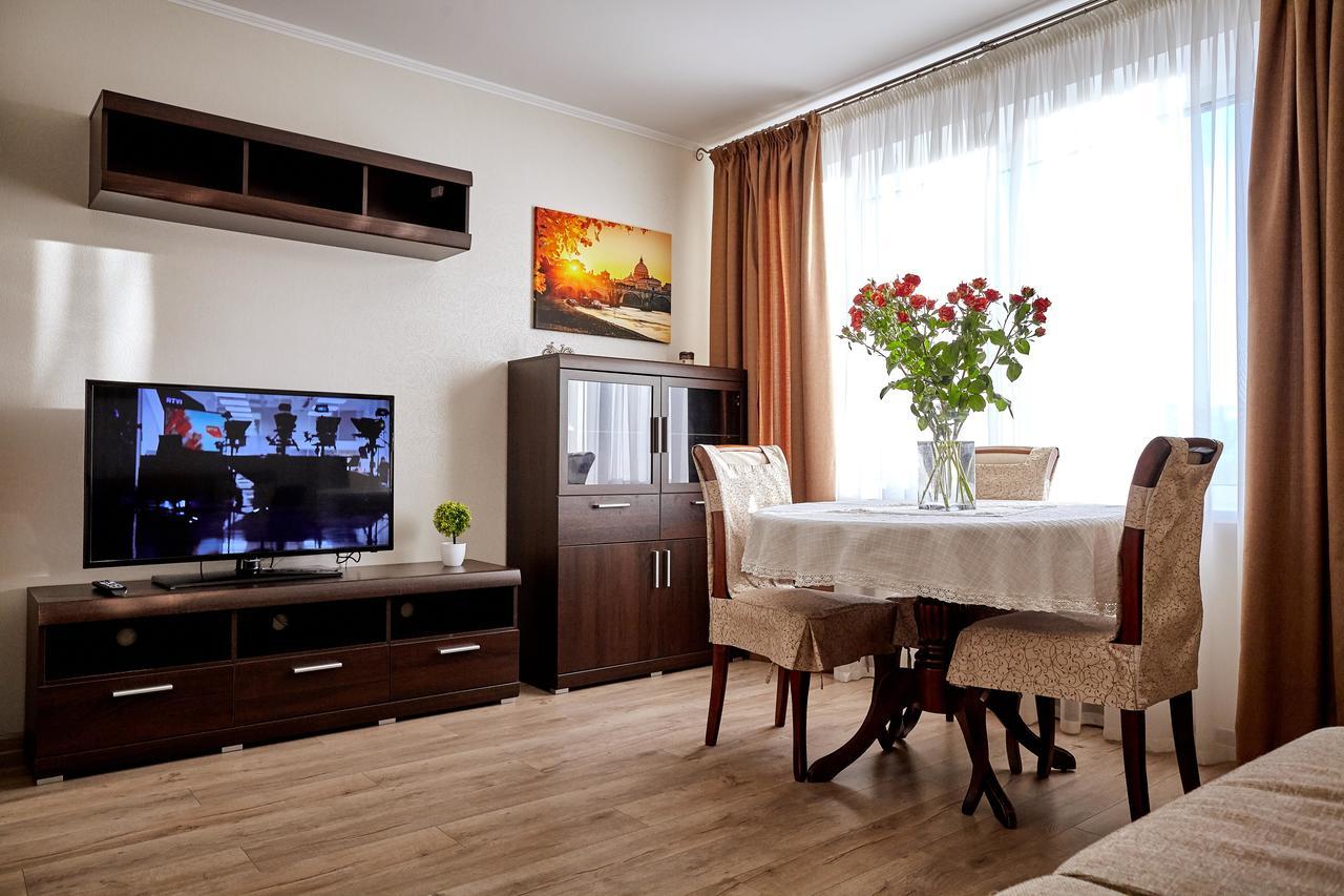 City Center Lux Family Apartment Winnyzja Exterior foto