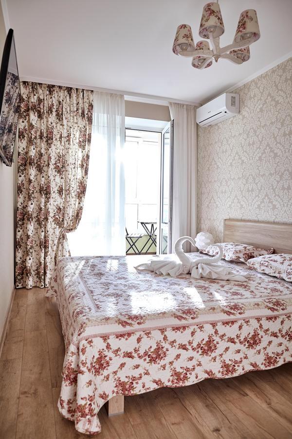 City Center Lux Family Apartment Winnyzja Exterior foto