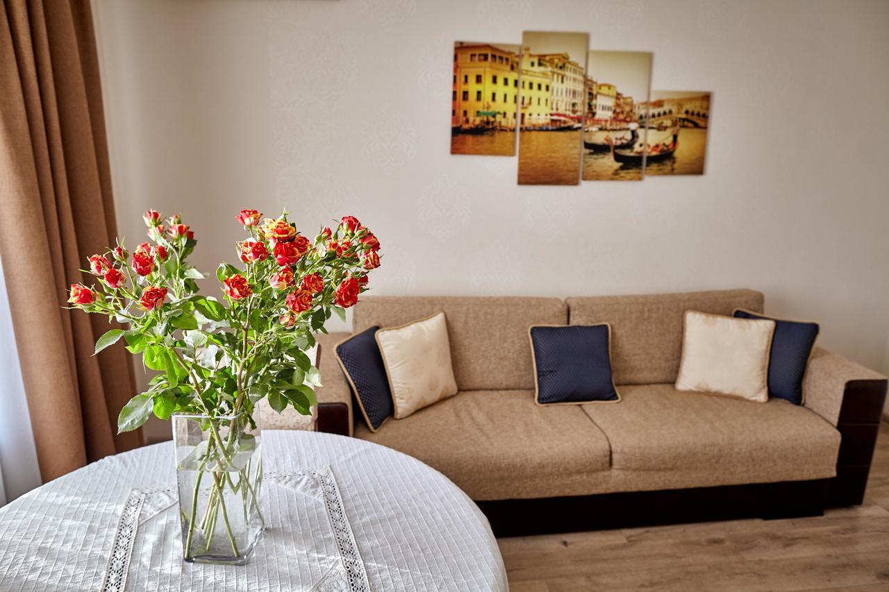 City Center Lux Family Apartment Winnyzja Exterior foto